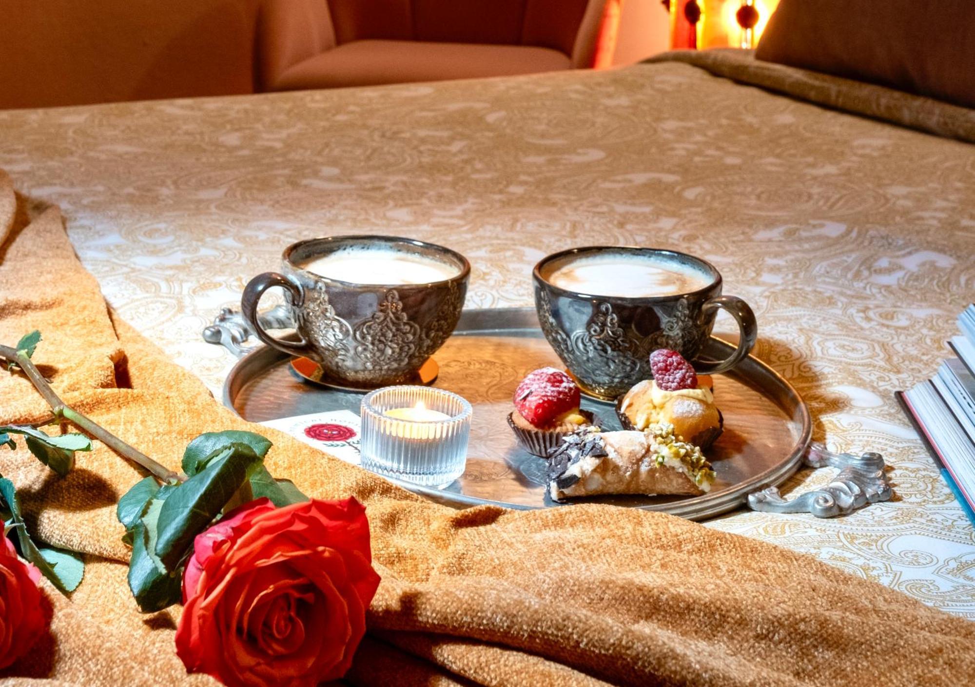House Of Magic - Due Torri Apartment โบโลญญา ภายนอก รูปภาพ